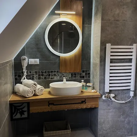 منتزه العطل Kozie Turnie بورونين